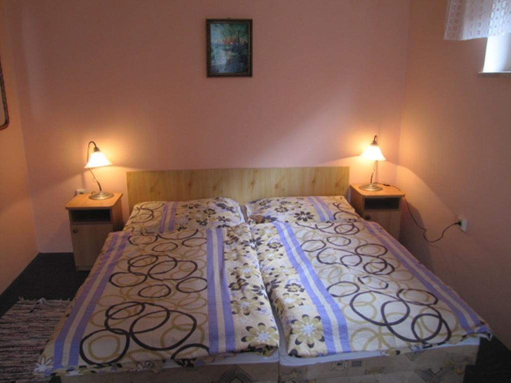 Ferienwohnung Privat Magdalena Bešeňová Zimmer foto