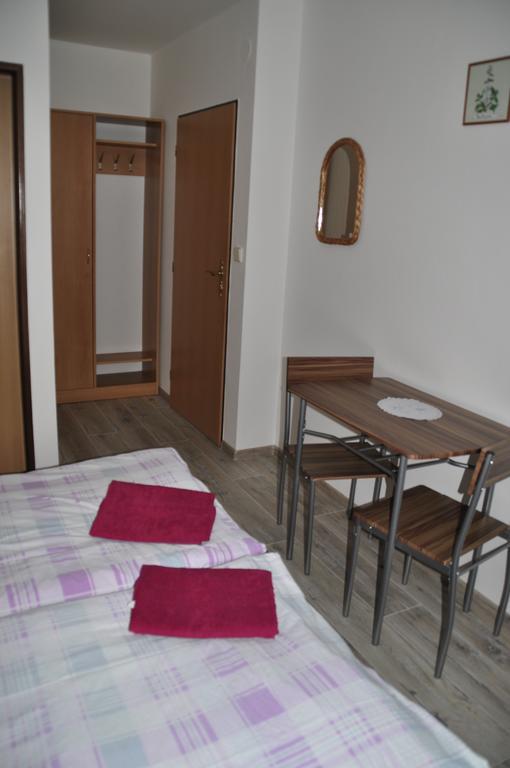 Ferienwohnung Privat Magdalena Bešeňová Exterior foto